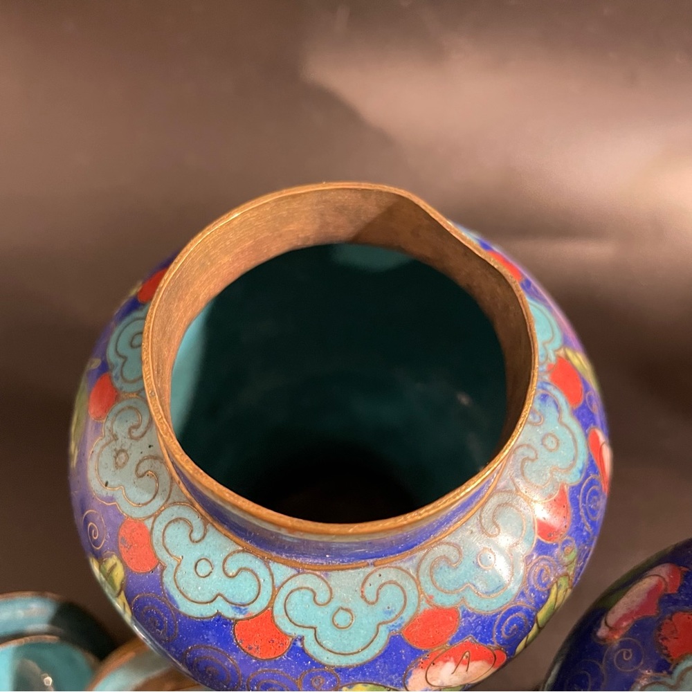 Pair of late 19th century Qing Chinese Cloisonné Temple Jars with Original Stand - Picture 6 of 11